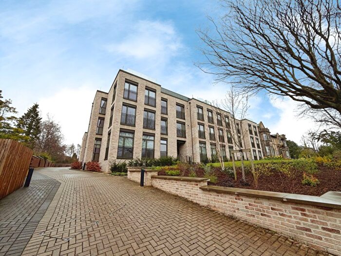 2 Bedroom Flat For Sale In Calderwood Road, Glasgow, G43