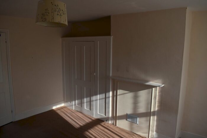 2 Bedroom Flat To Rent In Church Street, St Peters, CT10