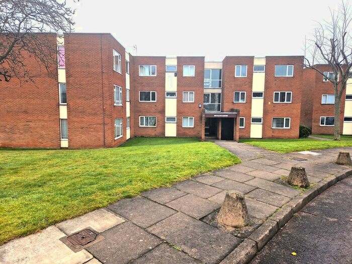 2 Bedroom Flat To Rent In Stonechat Drive, Erdington, Birmingham, B23