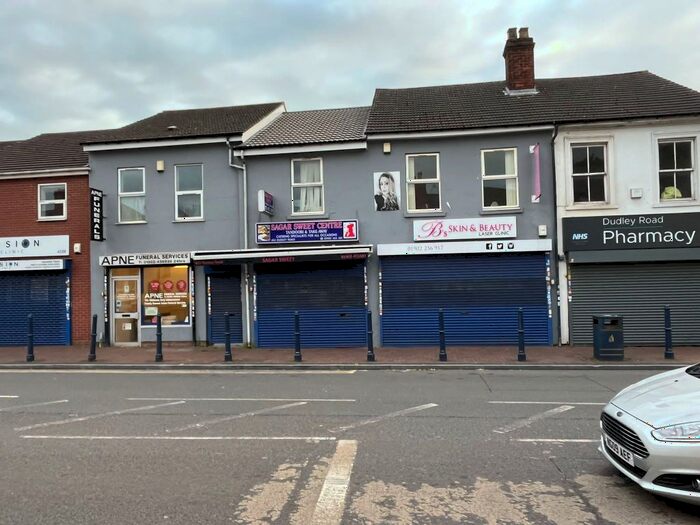 1 Bedroom Flat To Rent In Dudley Road, First Floor Flat, Wolverhampton, West Midlands, WV2