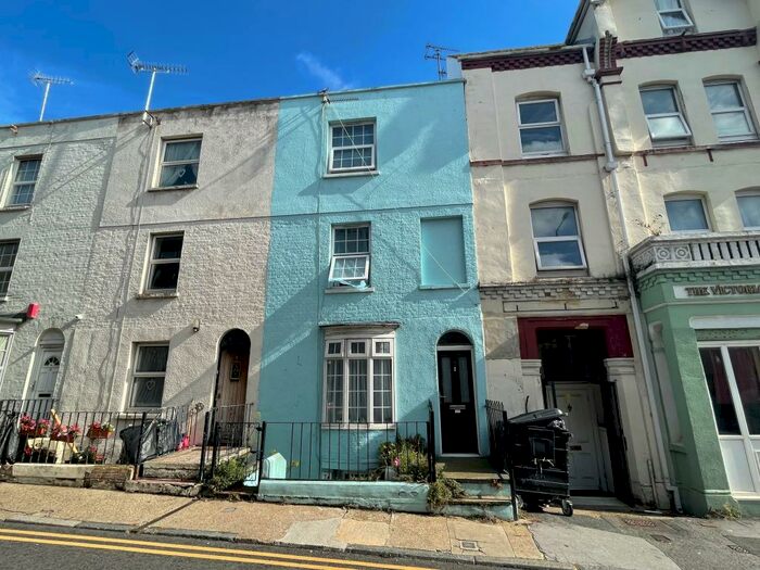 3 Bedroom House To Rent In Hardres Street, Ramsgate, CT11