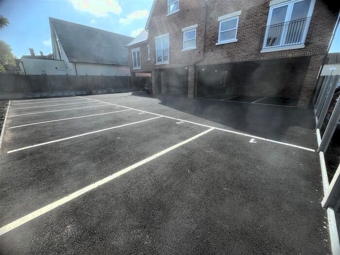 1 Bedroom Flat To Rent In Western Road, Borough Green, TN15