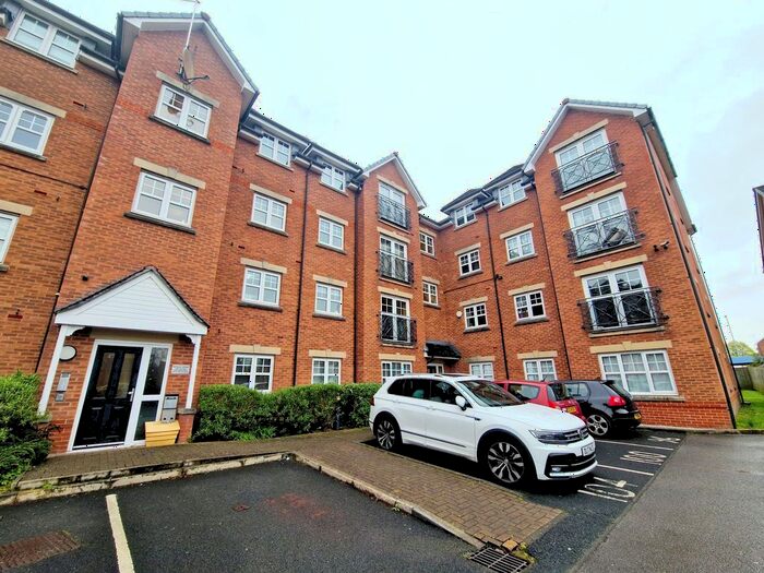 2 Bedroom Flat To Rent In Fog Lane, Merlin House, M19
