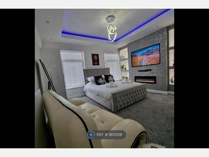 Studio To Rent In Ruskin Street Liverpool, Liverpool, L4