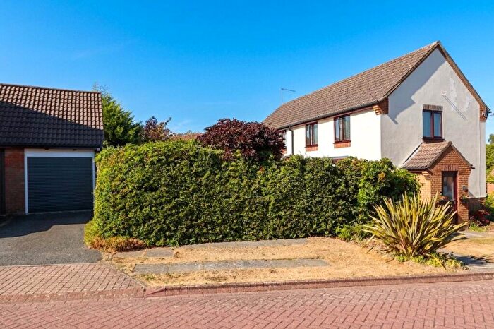 3 Bedroom Semi-Detached House For Sale In Nelson Close, Crownhill, Milton Keynes, Buckinghamshire, MK8