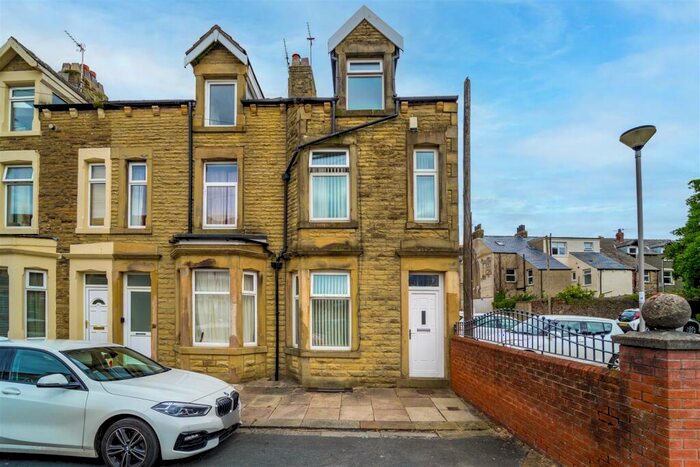 3 Bedroom End Of Terrace House For Sale In Hanover Street, Morecambe, LA4