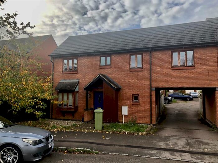 3 Bedroom End Of Terrace House To Rent In Swanwick Lane, Milton Keynes, MK10