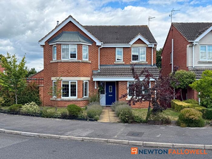 4 Bedroom Detached House For Sale In Saucemere Drive, Newark, NG24