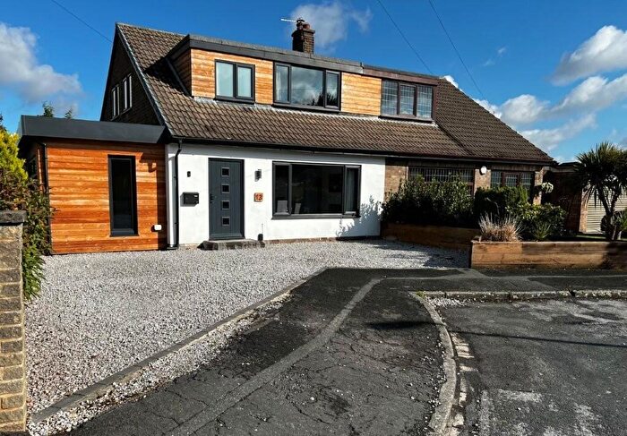 4 Bedroom Semi-Detached Bungalow For Sale In Thorntree Close, Goole, DN14