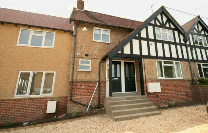 1 Bedroom End Of Terrace House For Sale In Wheatley, Oxfordshire, OX33