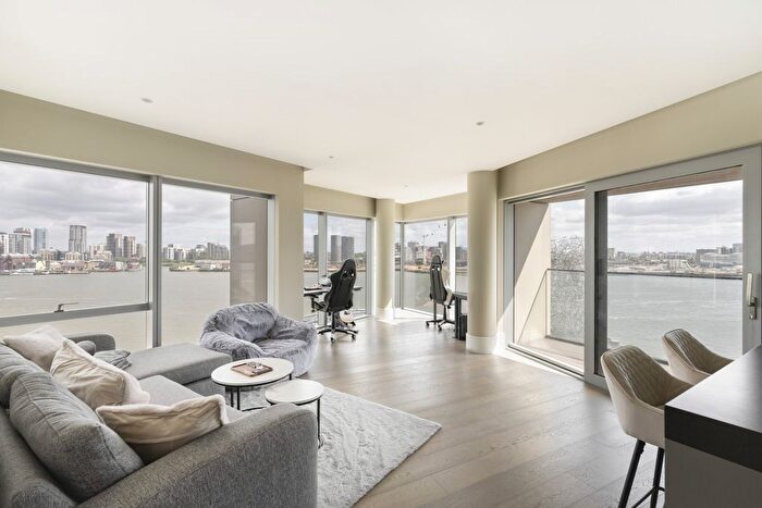 2 Bedroom Flat For Sale In Upper Riverside, Cutter Lane, SE10