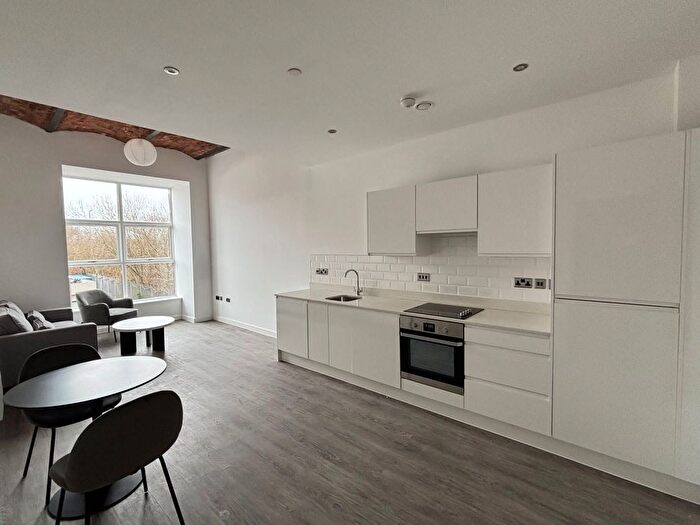 1 Bedroom Flat To Rent In Apartments, Victoria Mill, Lower Vickers Street, M40