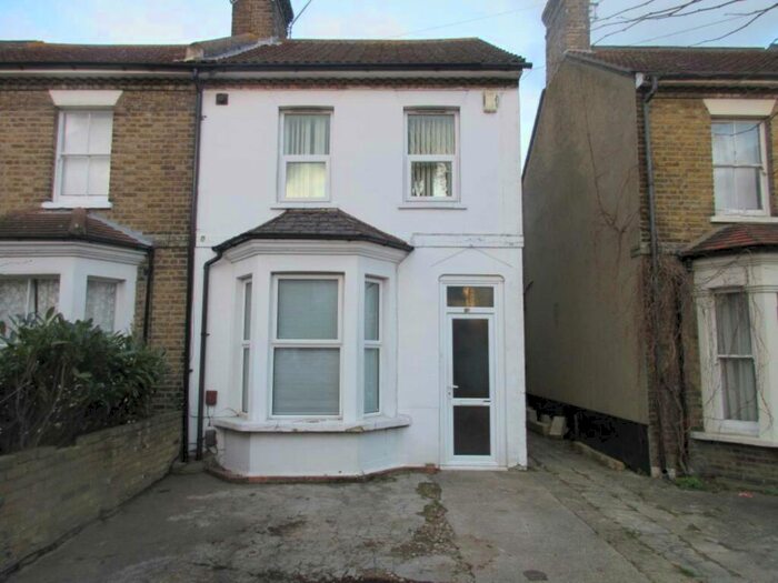 3 Bedroom End Of Terrace House To Rent In Princes Street, Southend On Sea, SS1
