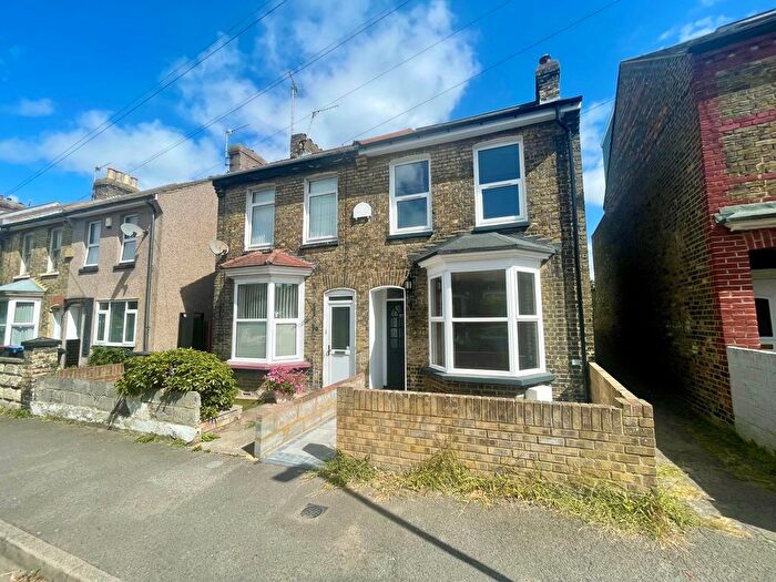 3 Bedroom Property To Rent In Winstanley Crescent, Ramsgate, CT11