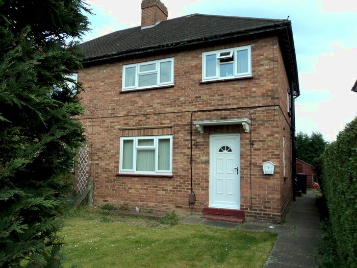 5 Bedroom Semi-Detached House To Rent In Lynwood Avenue, Egham, TW20