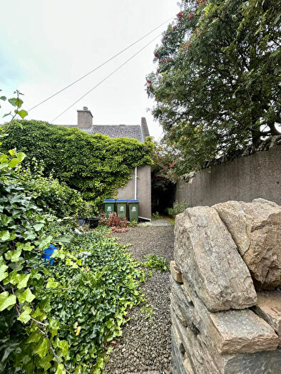 2 Bedroom Semi-Detached House For Sale In Wellington Street, Orkney, KW15