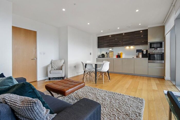 2 Bedroom Flat To Rent In Vermillion Building, Barking Road, London, E16