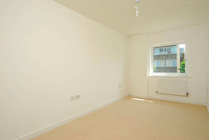 2 Bedroom Flat To Rent In Northolt Road, South Harrow, Harrow, HA2