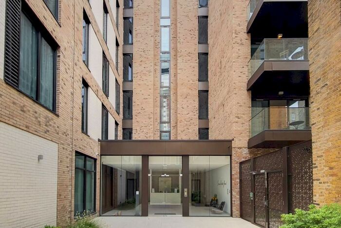 2 Bedroom Flat To Rent In Snowsfields, London Bridge, London, SE1