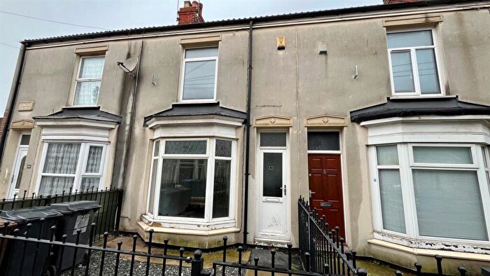 2 Bedroom Terraced House For Sale In Ernest Avenue Holland Street, Hull, HU9