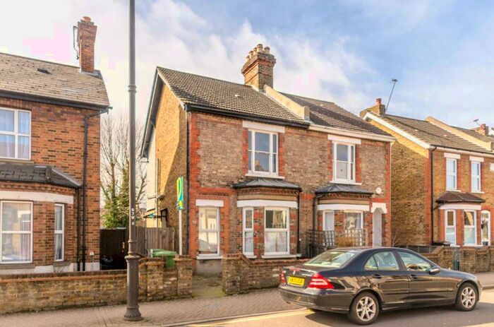 1 Bedroom Maisonette To Rent In West Street, Bromley, BR1