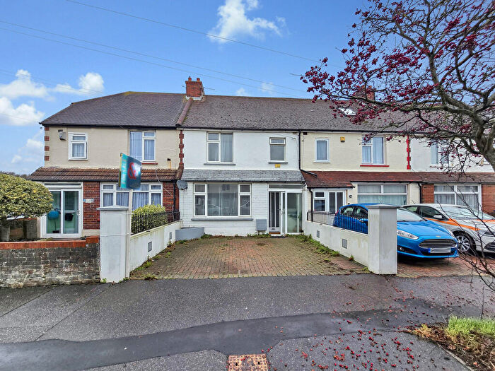 3 Bedroom Terraced House For Sale In The Gardens, Southwick, BN42