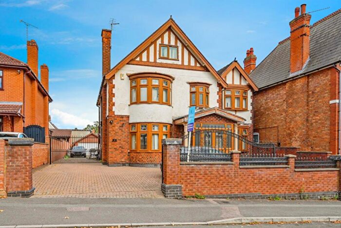 8 Bedroom Detached House For Sale In Stone Hill Road, Derby, DE23