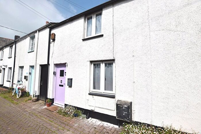 1 Bedroom Terraced House For Sale In Corner Gardens, Stratton, Bude, EX23
