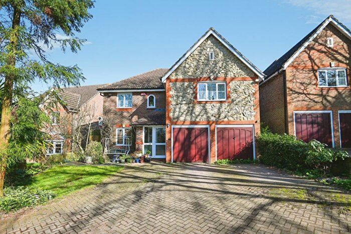 5 Bedroom Detached House For Sale In St. Francis Close, Penenden Heath, Maidstone, Kent, ME14