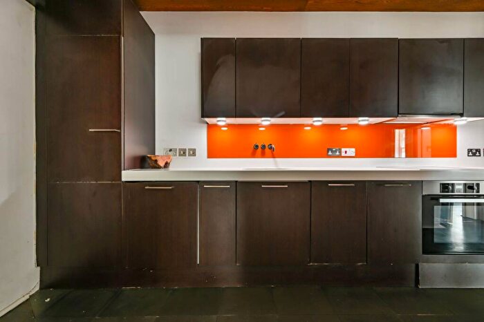 2 Bedroom Flat For Sale In Prince Of Wales Mansions, Battersea Park, London, SW11