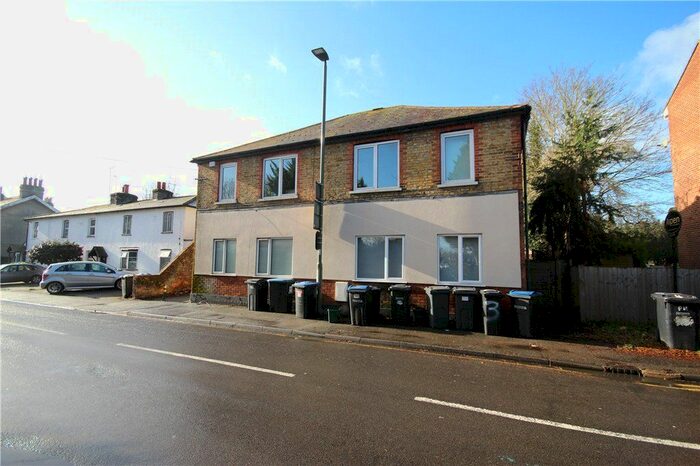 1 Bedroom Flat To Rent In St. Judes Road, Englefield Green, Egham, Surrey, TW20