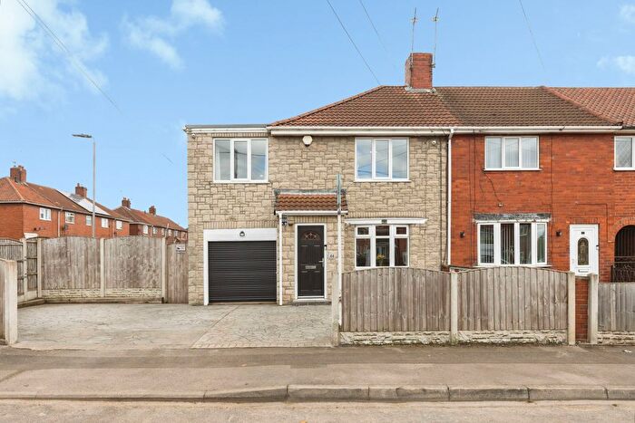 3 Bedroom Terraced House For Sale In Bell Street, Pontefract, WF9