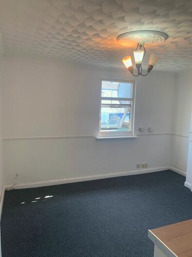 1 Bedroom Flat To Rent In Hertford Road, Enfield, EN3