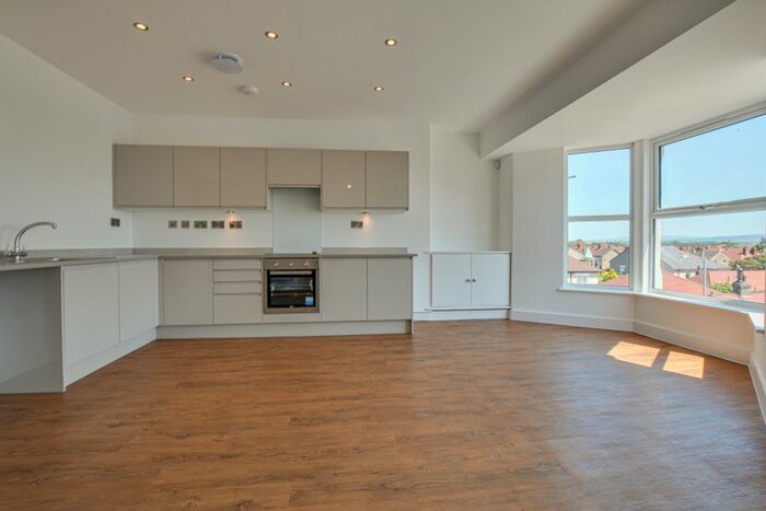 2 Bedroom Flat To Rent In Albert Road, Morecambe, LA4