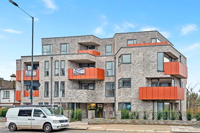 3 Bedroom Apartment To Rent In Preston Road, Harrow, HA3