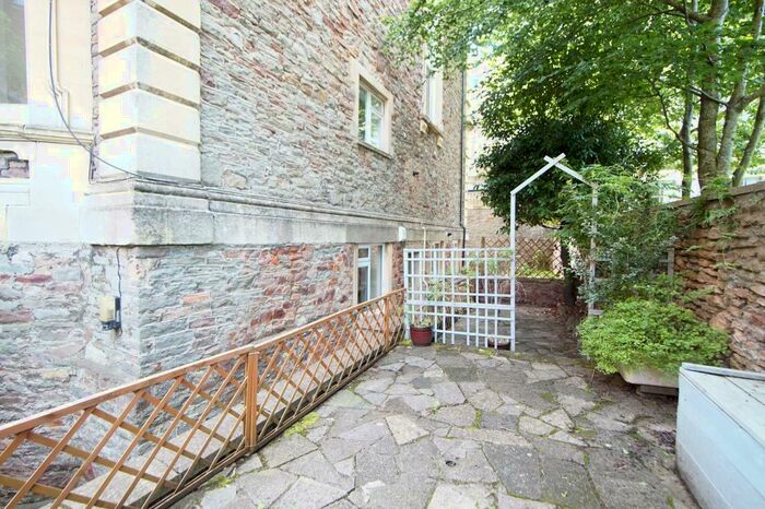 2 Bedroom Apartment To Rent In Woodland Road, Clifton, Bristol, BS8