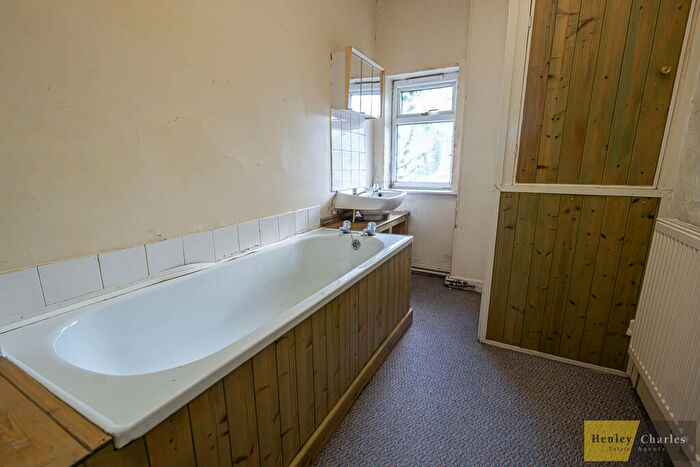 2 Bedroom Detached House For Sale In Grasmere Road, Handsworth, B21