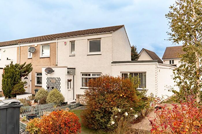 3 Bedroom Semi-Detached House To Rent In Cleekim Road, Edinburgh, EH15