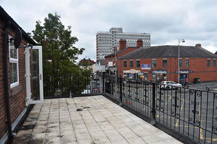 1 Bedroom Apartment To Rent In Nantwich Road, Crewe, Cheshire, CW2