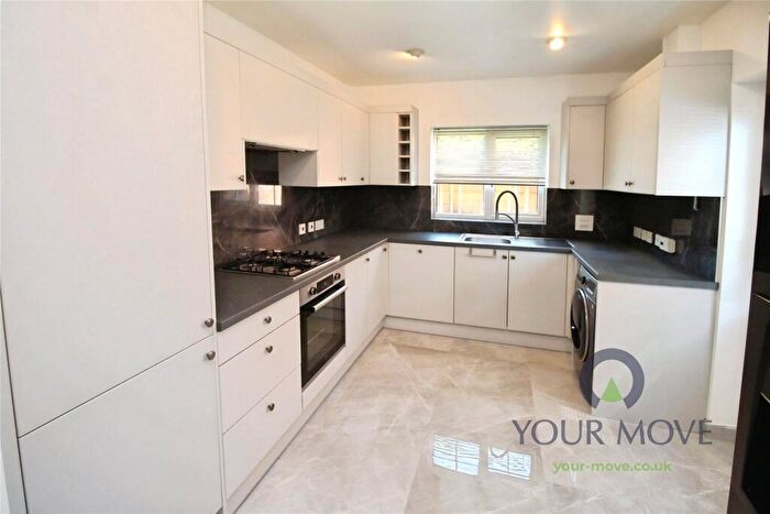 4 Bedroom Detached House To Rent In Redwald Close, Kempston, Bedford, Bedfordshire, MK42