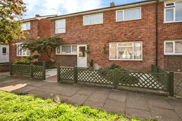 3 Bedroom End Of Terrace House For Sale In Anderson Walk, Bury St. Edmunds, Suffolk, IP32
