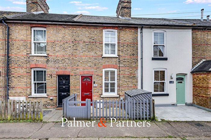 2 Bedroom Terraced House For Sale In Primrose Hill, Chelmsford, Essex, CM1