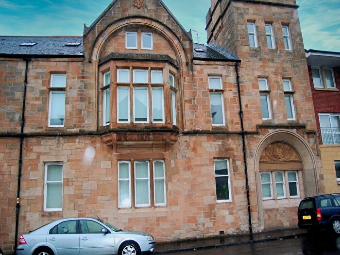 2 Bedroom Flat To Rent In Coplaw Street, Govanhill, Glasgow, G42