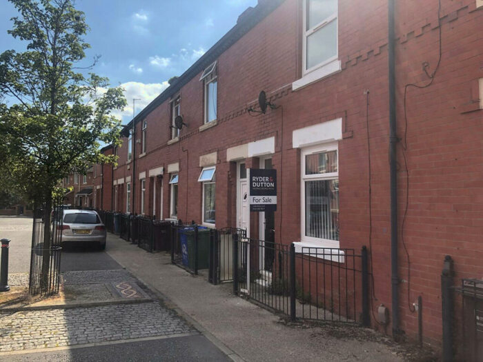 2 Bedroom Terraced House To Rent In Leegrange Road, Manchester, M9