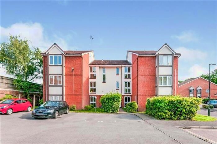 Studio To Rent In Maunsell Park, Station Hill, Crawley, RH10