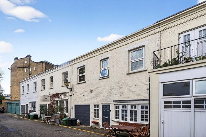 3 Bedroom Mews For Sale In Lexham Gardens Mews, London, W8