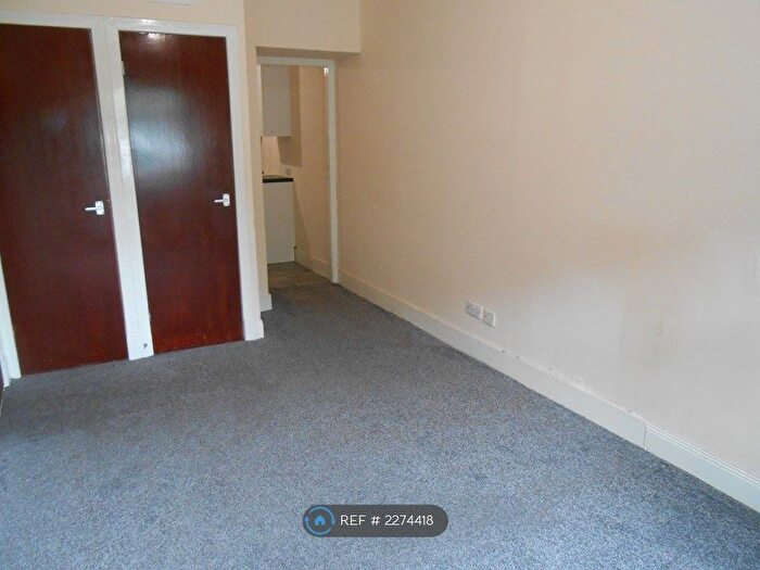 1 Bedroom Flat To Rent In St. Cuthbert's Street, Catrine, Mauchline, KA5