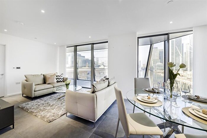 2 Bedroom Apartment To Rent In Dollar Bay Apartments, Dollar Bay Place, Canary Wharf, E14