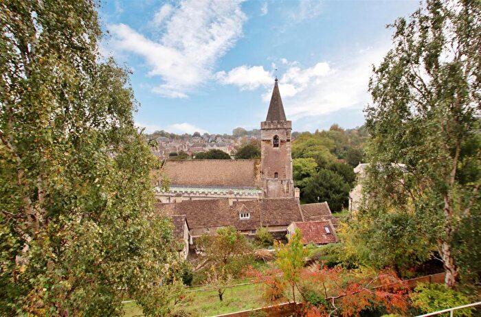2 Bedroom Flat For Sale In The Ropewalk, Bradford-On-Avon, BA15