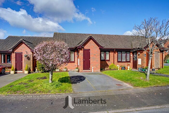 2 Bedroom Terraced Bungalow For Sale In Stonehouse Close, Headless Cross, B97